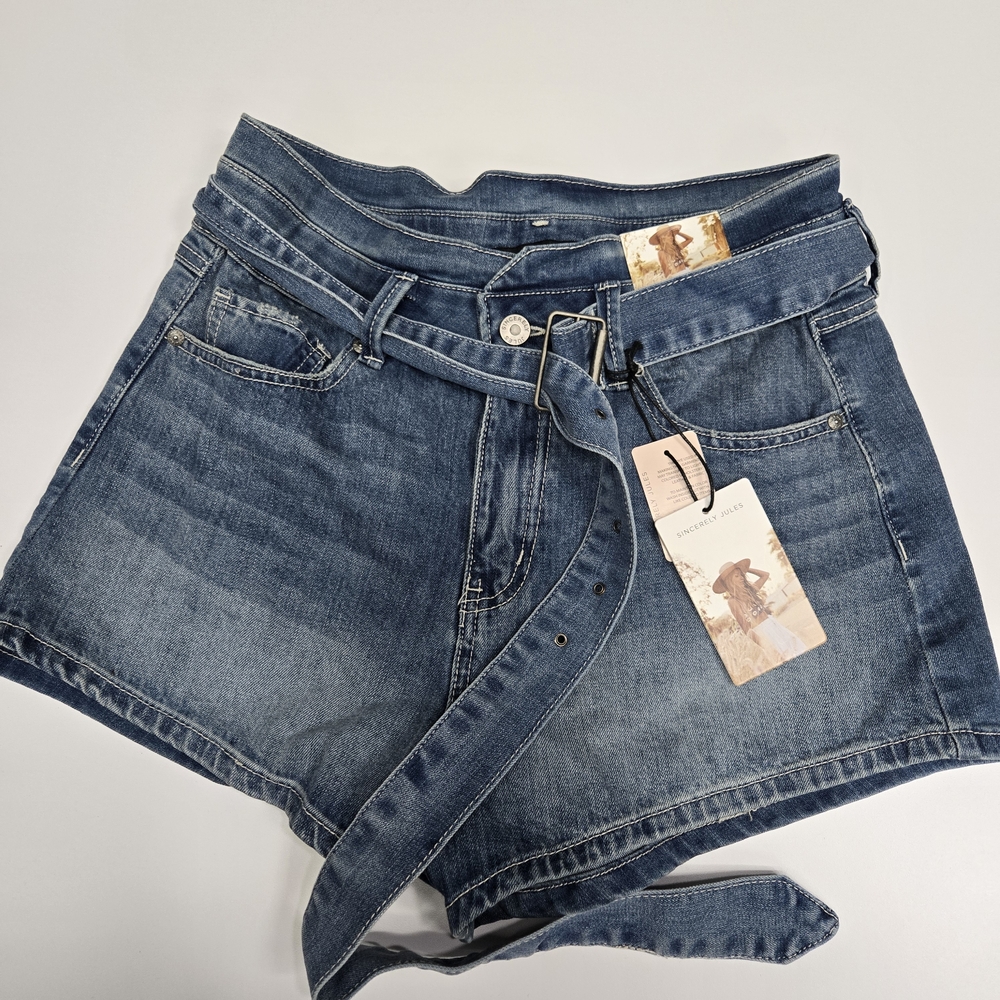 Sincerely Jules Belted Blue Denim Shorts Size 11 / 30